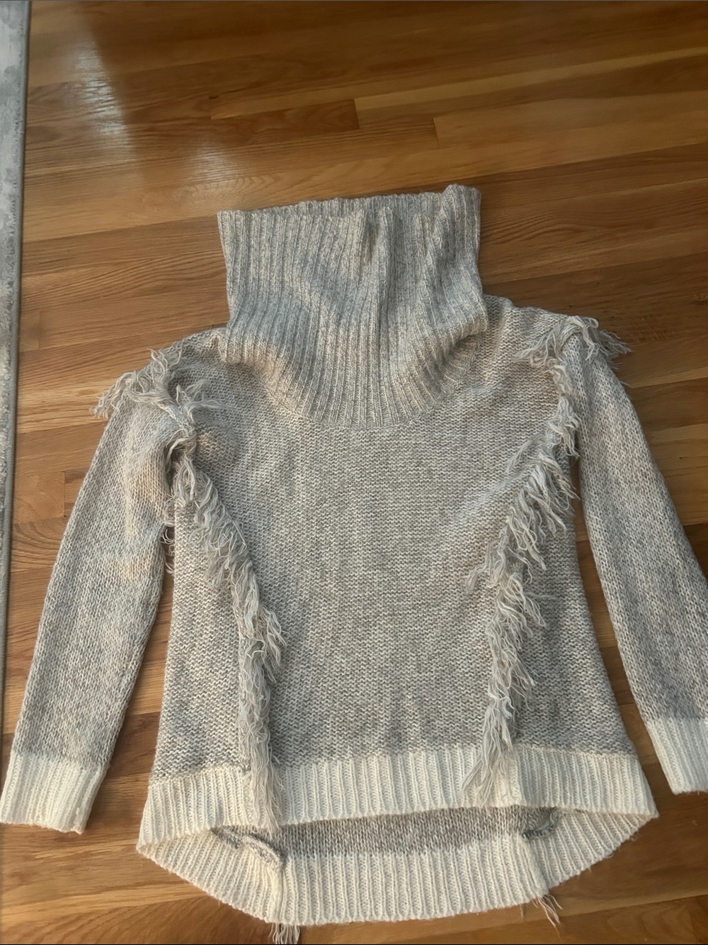 Design Lab Lord & Taylor Cream Fringe Turtleneck Sweater